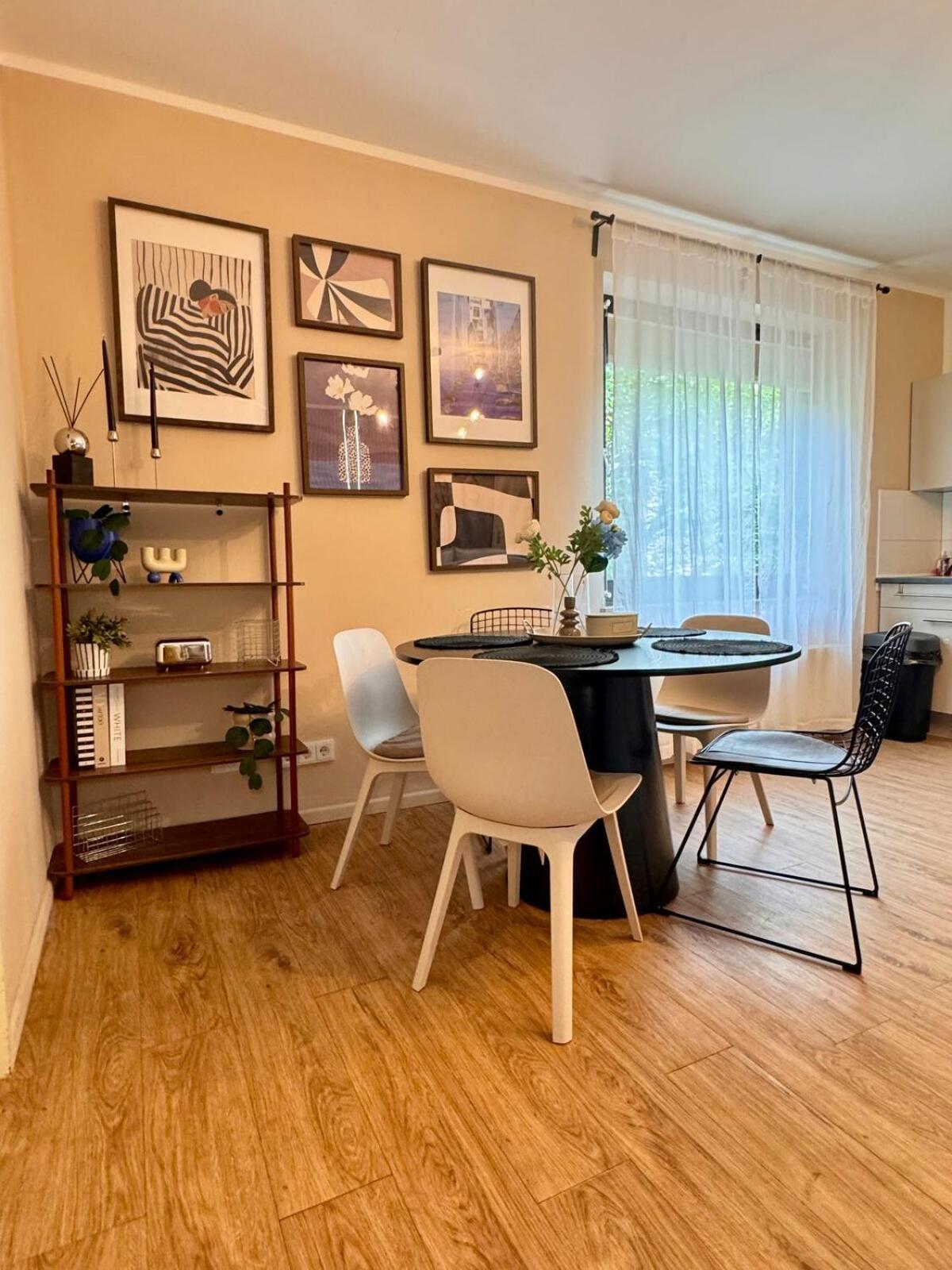 Zentrale Wohnung Direkt Am Hauptbahnhof - Bismarck Düsseldorf Esterno foto