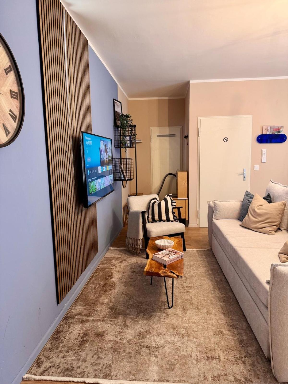 Zentrale Wohnung Direkt Am Hauptbahnhof - Bismarck Düsseldorf Esterno foto